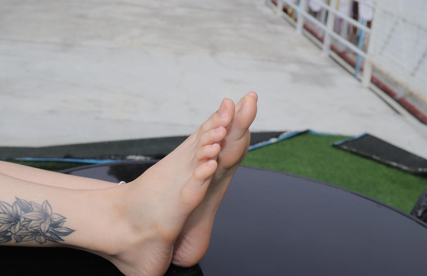 图片[38]-[Pary学生模拍] No.024 新模校花诗诗的39码修长嫩白美jiao [127P] – 速更版-美库