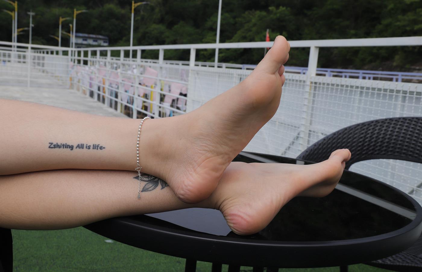 图片[47]-[Pary学生模拍] No.024 新模校花诗诗的39码修长嫩白美jiao [127P] – 速更版-美库