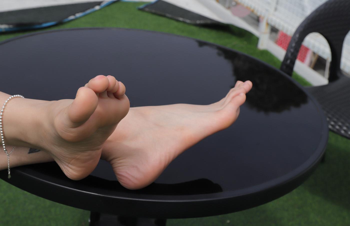 图片[57]-[Pary学生模拍] No.024 新模校花诗诗的39码修长嫩白美jiao [127P] – 速更版-美库