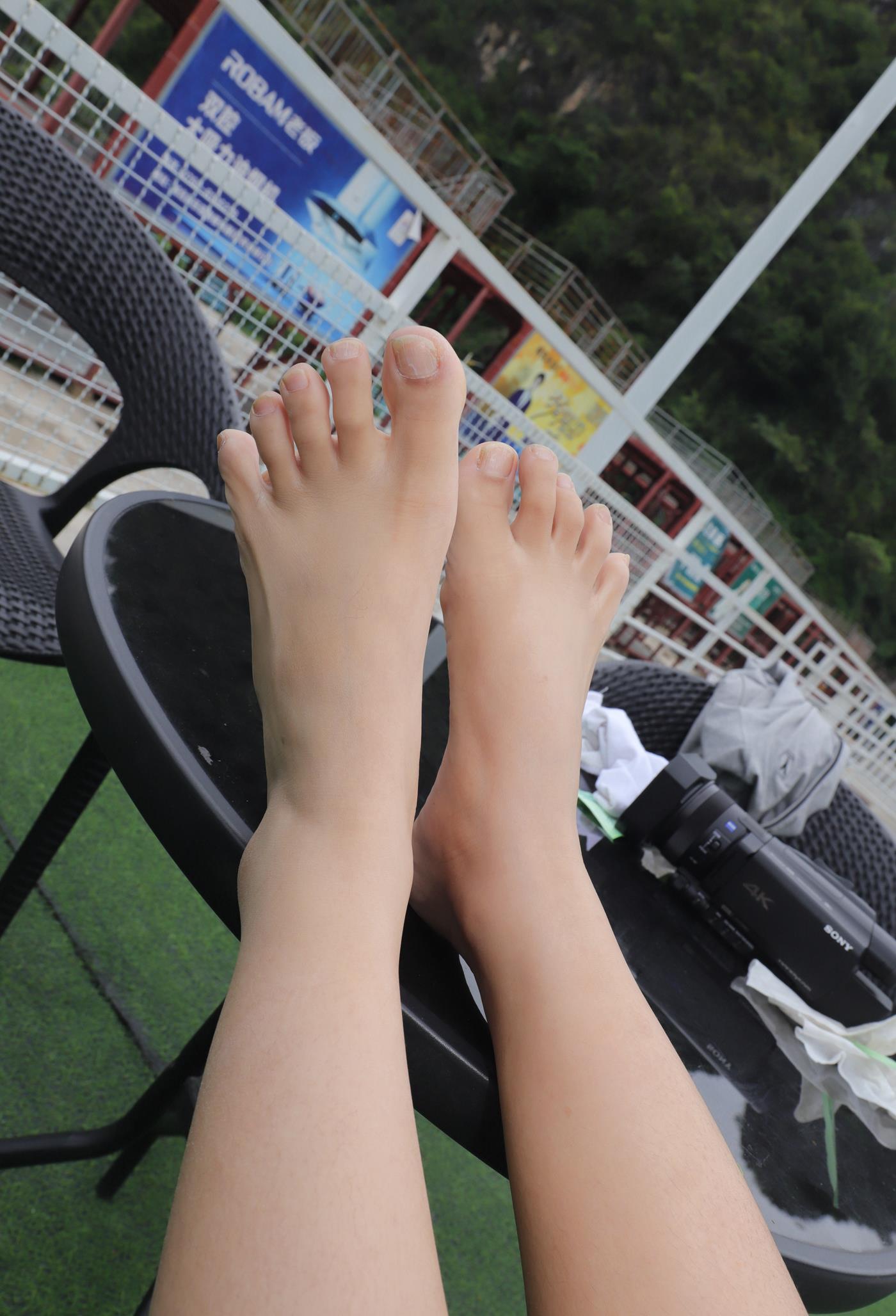 图片[48]-[Pary学生模拍] No.025 朱朱桌子上秀脚 [68P] – 速更版-美库