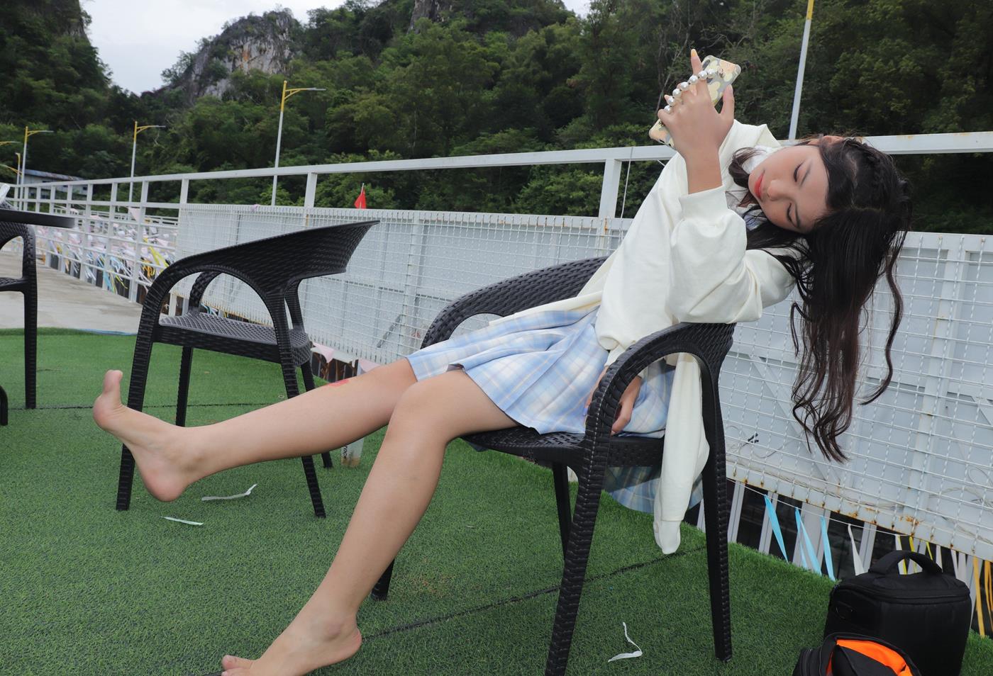 图片[51]-[Pary学生模拍] No.025 朱朱桌子上秀脚 [68P] – 速更版-美库