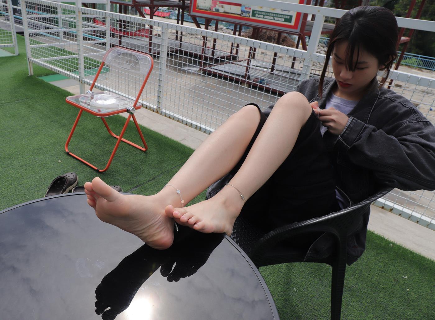 图片[83]-[Pary学生模拍] No.024 新模校花诗诗的39码修长嫩白美jiao [127P] – 速更版-美库