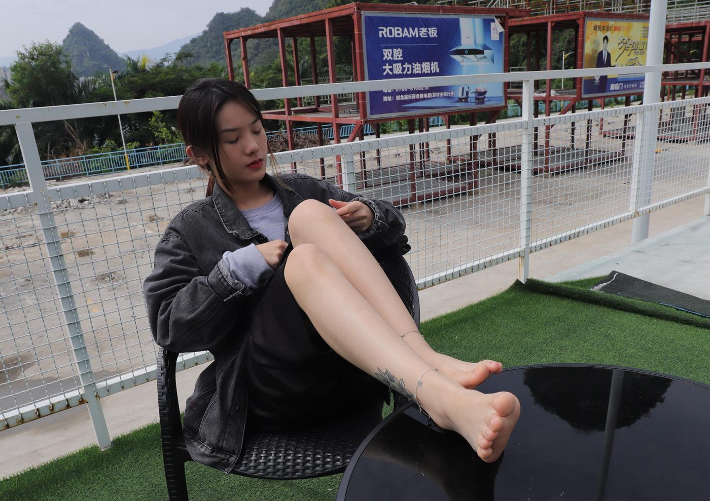 图片[86]-[Pary学生模拍] No.024 新模校花诗诗的39码修长嫩白美jiao [127P] – 速更版-美库