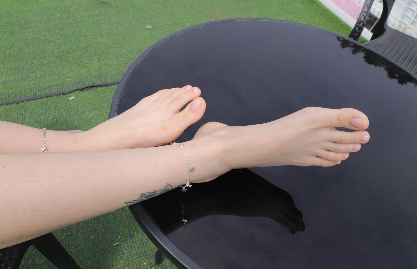 图片[90]-[Pary学生模拍] No.024 新模校花诗诗的39码修长嫩白美jiao [127P] – 速更版-美库