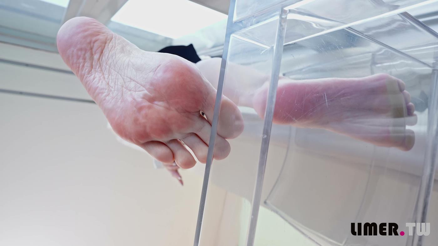 图片[194]-Limerence原创 NO.041 语葳女神 踩踏亲密接触让人扛不住[226P] – 速更版-美库