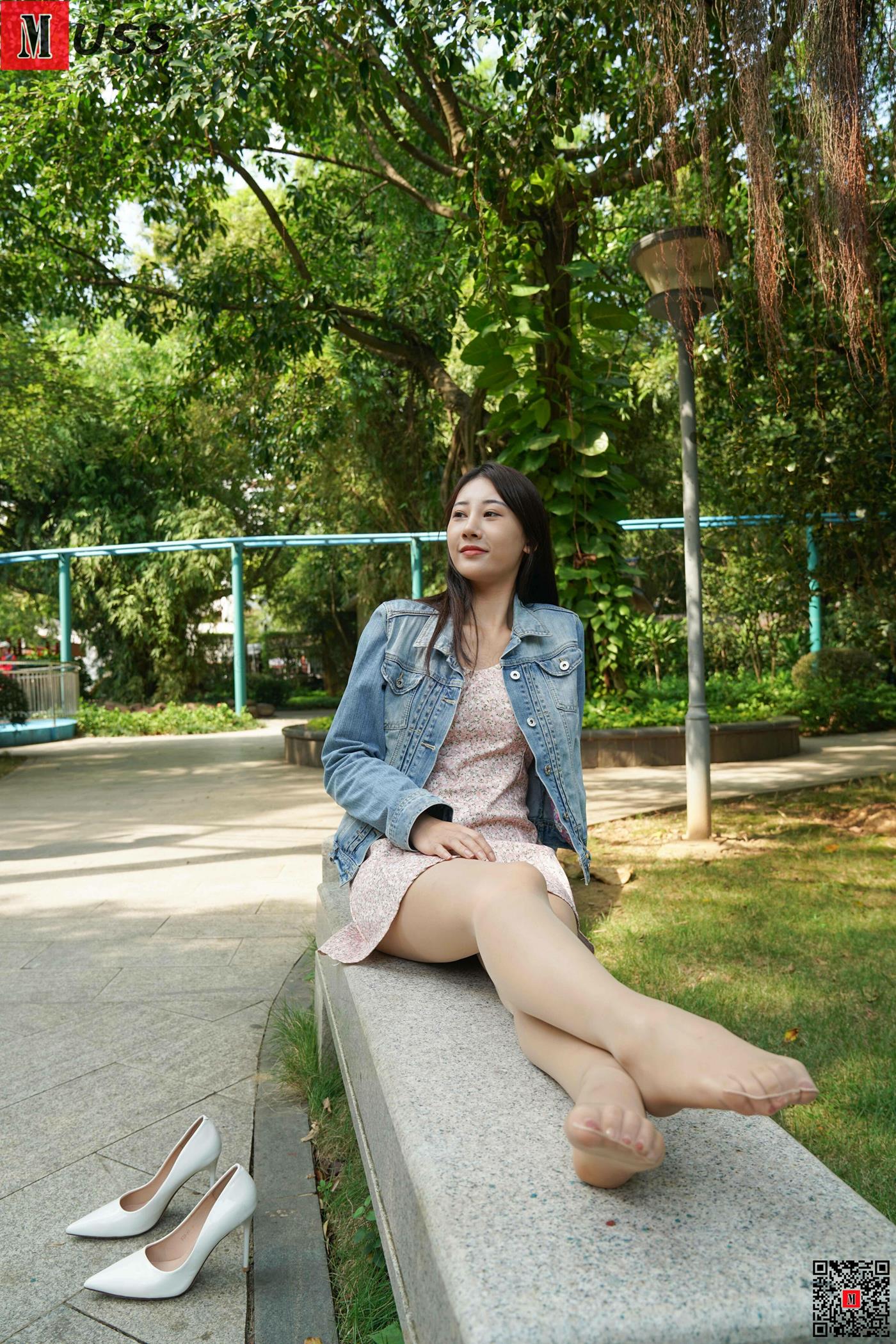 图片[33]-[MussGirl慕丝女郎]NO.404 牛仔服与长椅A[69P] – 速更版-美库