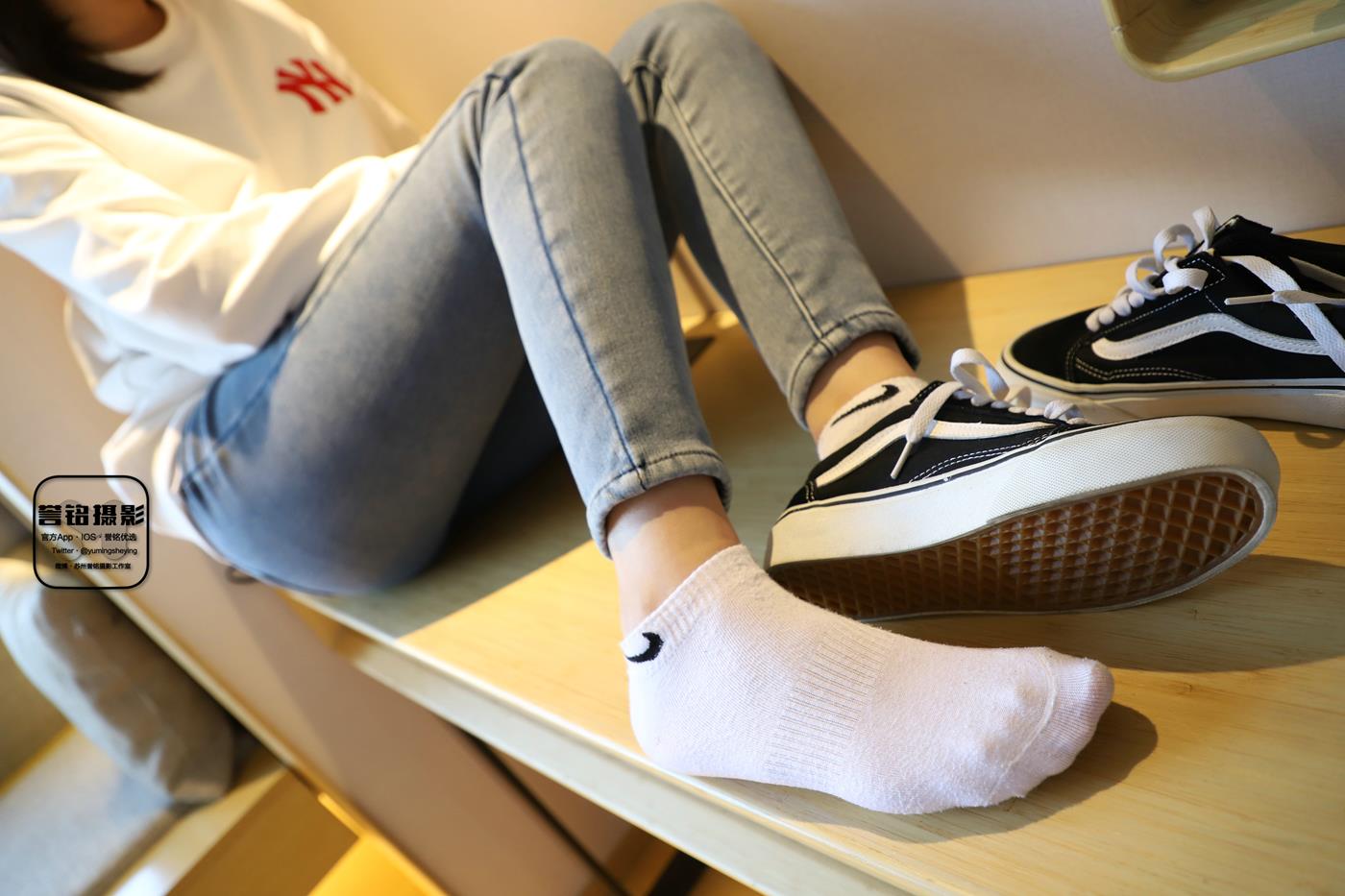 图片[11]-[誉铭传媒]袜足摄影 2023年《新年作品一》[90P] – 速更版-美库