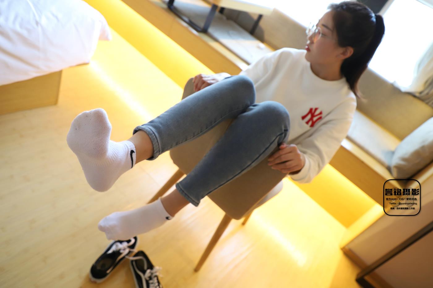 图片[37]-[誉铭传媒]袜足摄影 2023年《新年作品一》[90P] – 速更版-美库
