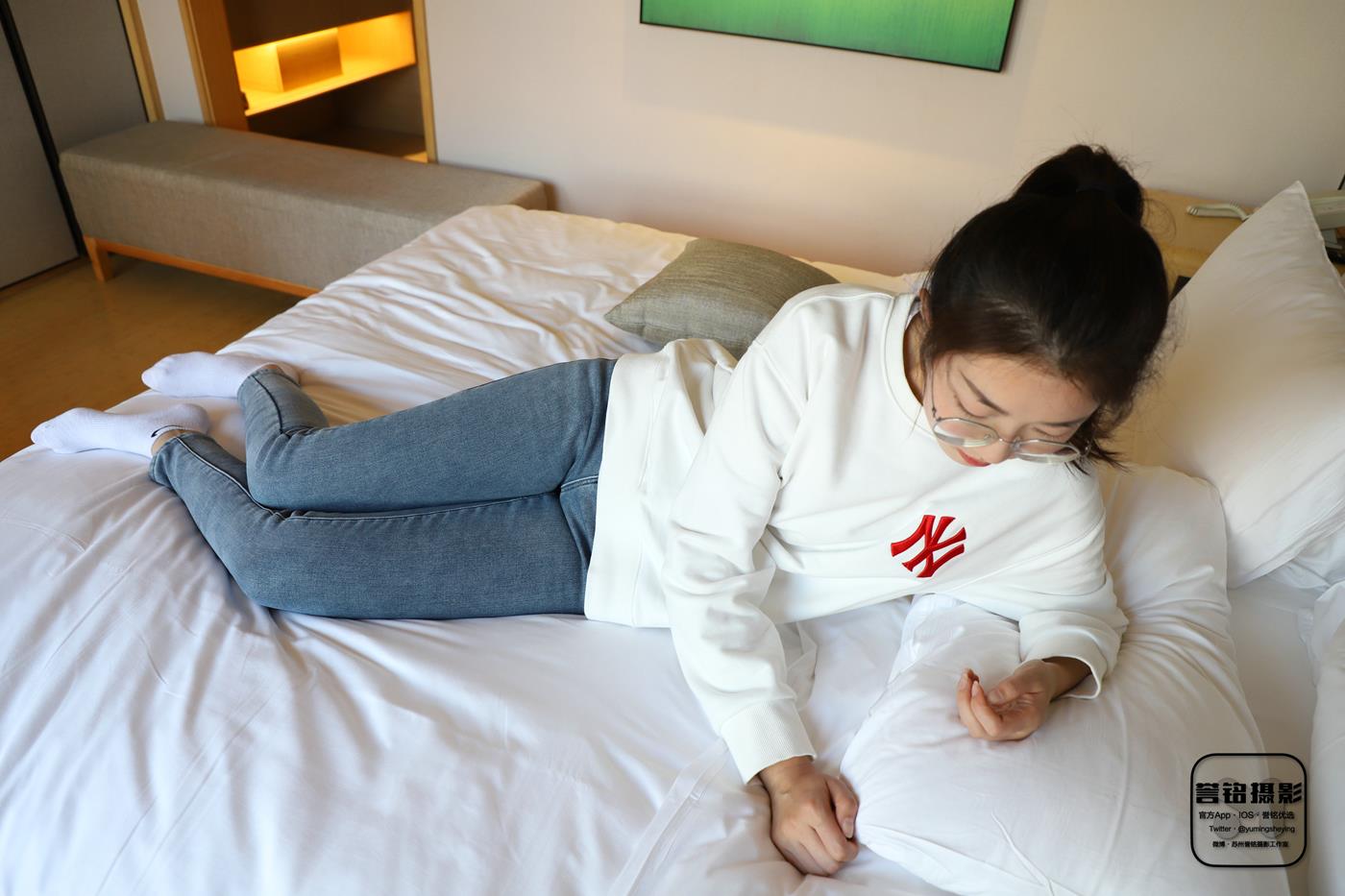 图片[43]-[誉铭传媒]袜足摄影 2023年《新年作品一》[90P] – 速更版-美库