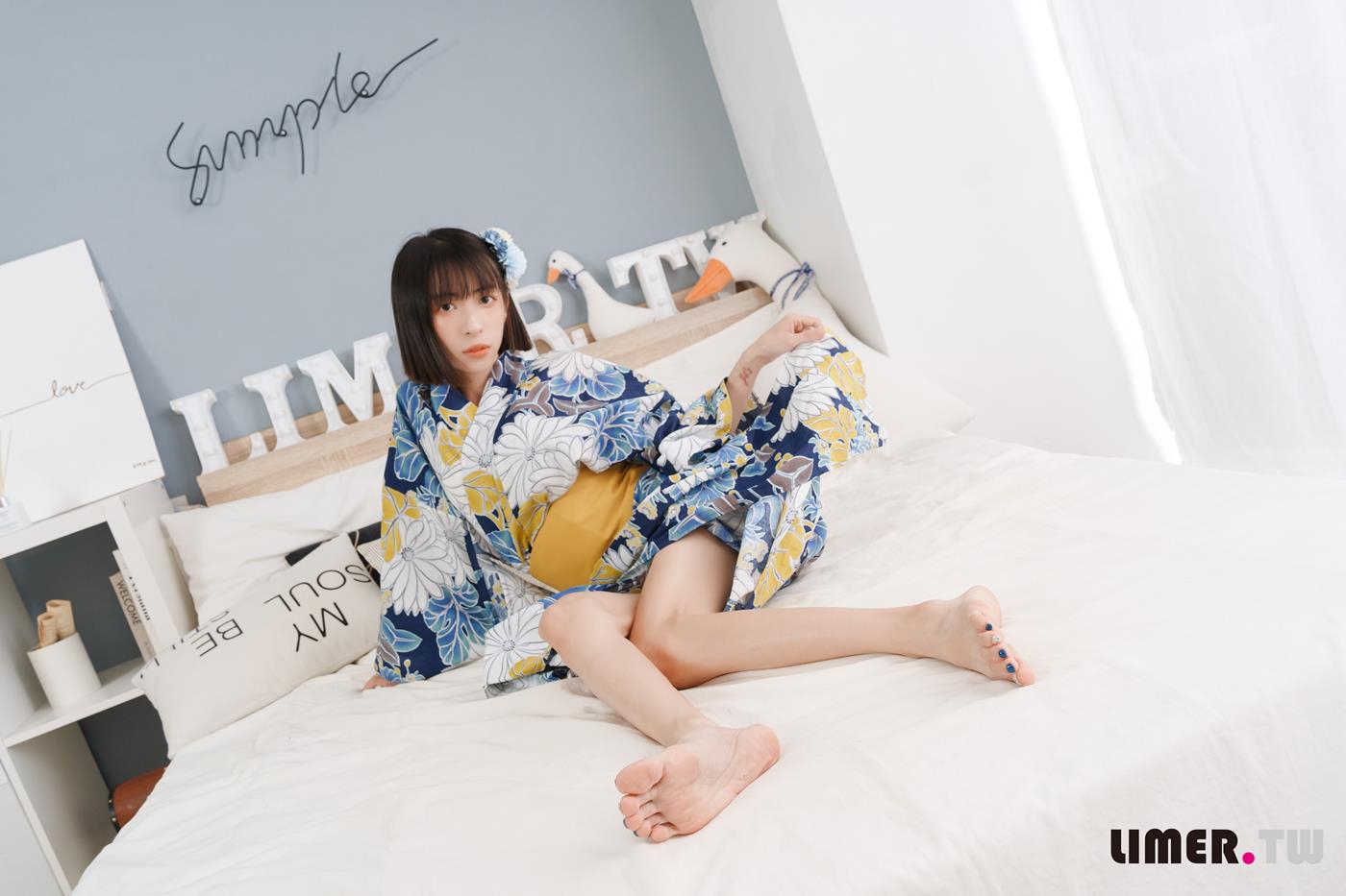图片[52]-Limerence原创 NO.042 日本妹子子 超敏感脚脚初次被TK[160P] – 速更版-美库