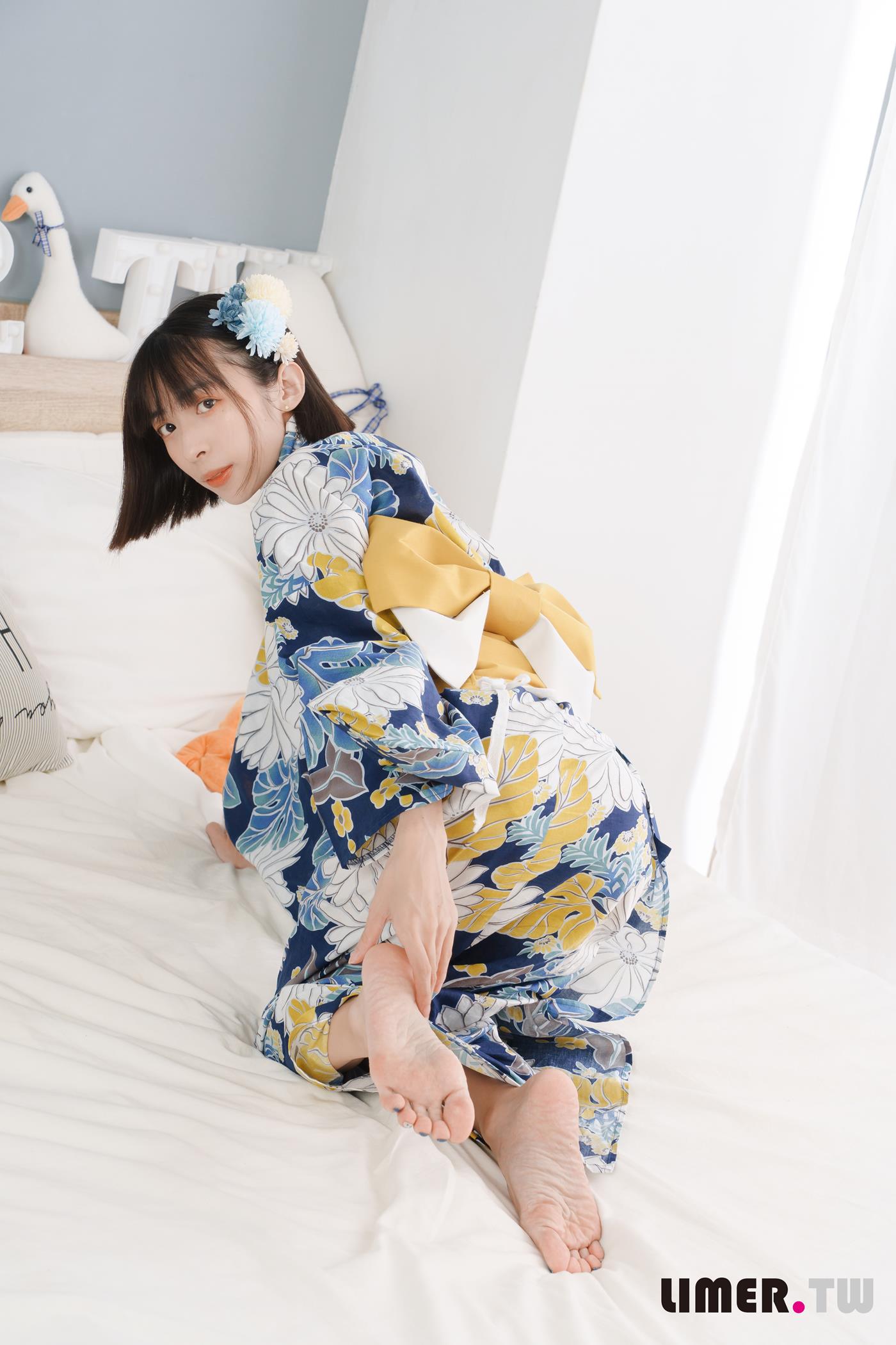 图片[84]-Limerence原创 NO.042 日本妹子子 超敏感脚脚初次被TK[160P] – 速更版-美库