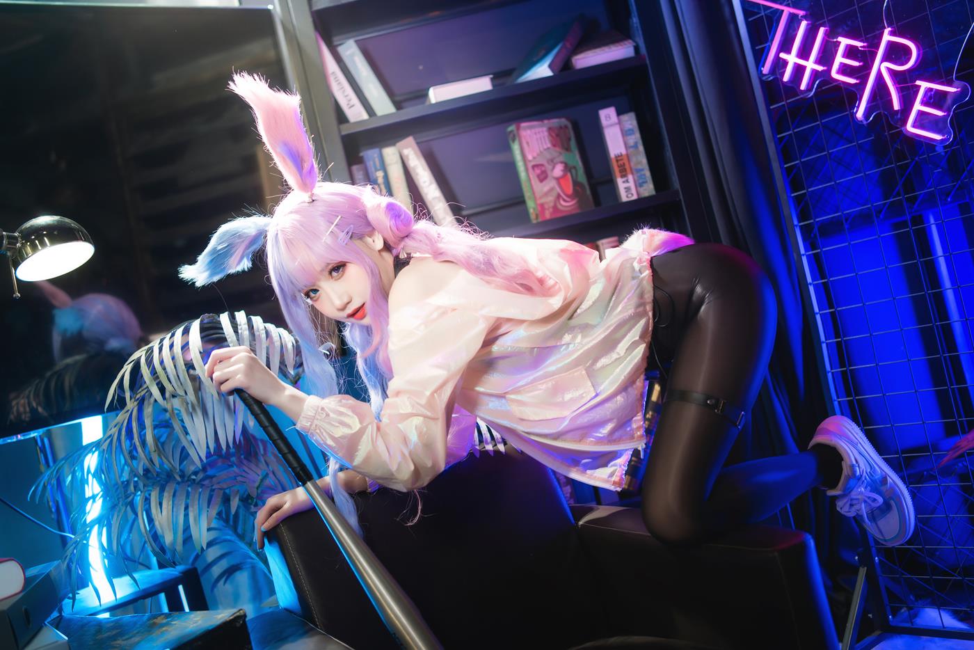 图片[36]-焖焖碳  麻辣兔头X异色兔 [38P] – 速更版-美库