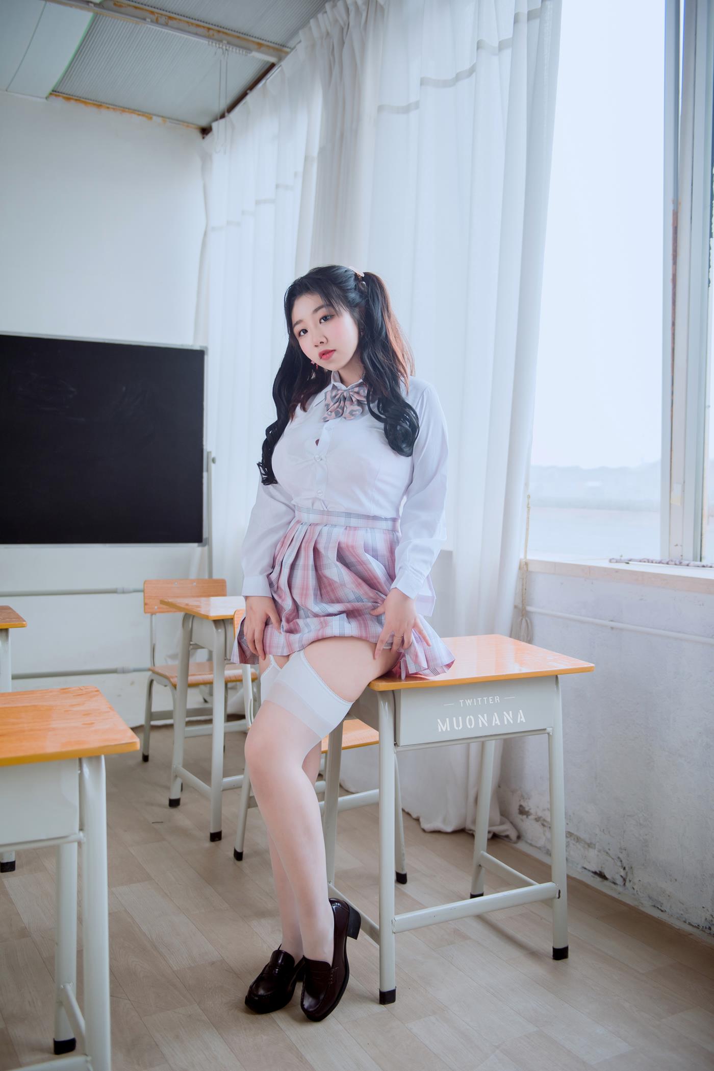 图片[16]-动漫博主穆零Mu0 老师学生 [110P] – 速更版-美库