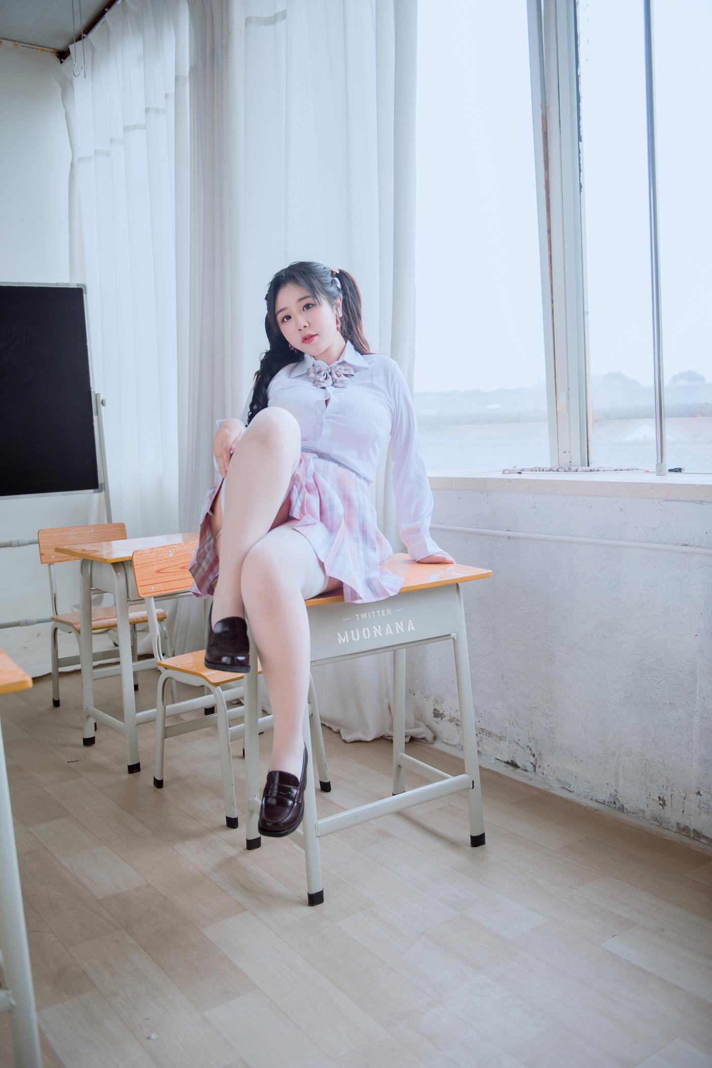 图片[17]-动漫博主穆零Mu0 老师学生 [110P] – 速更版-美库