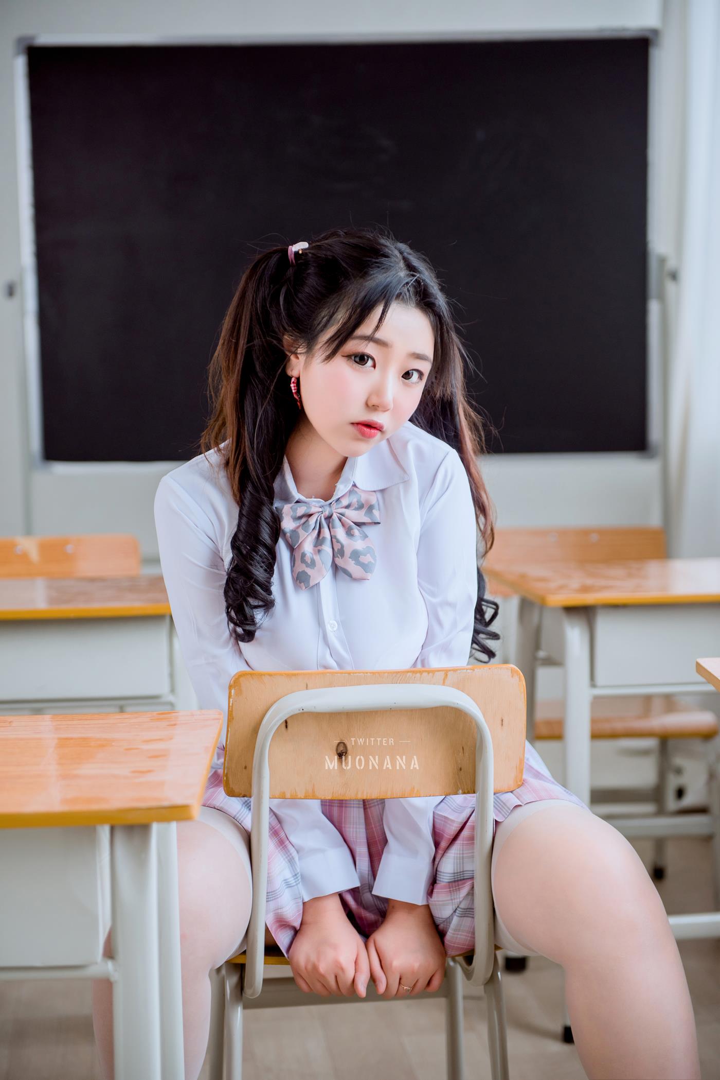 图片[22]-动漫博主穆零Mu0 老师学生 [110P] – 速更版-美库