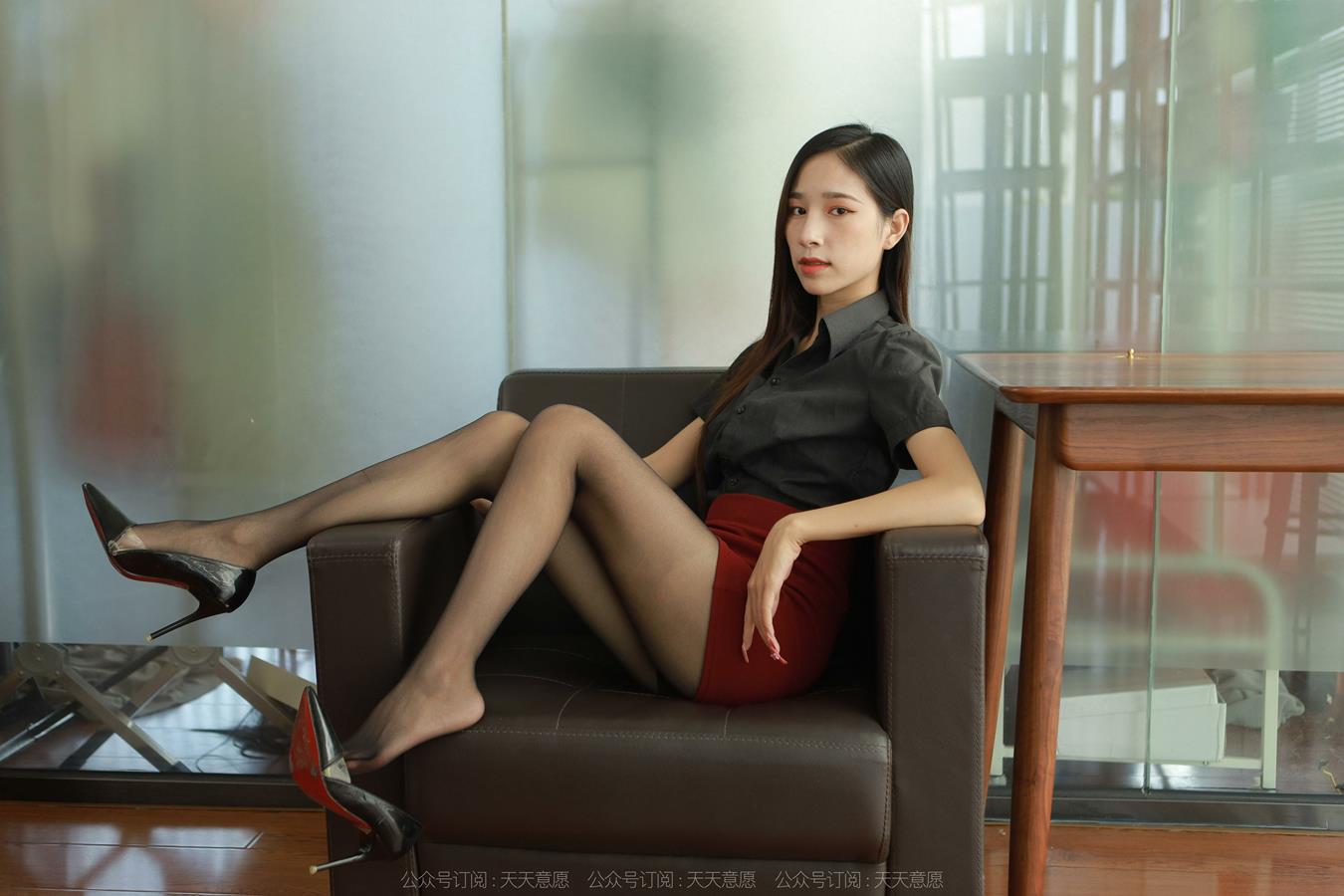 图片[24]-[IESS异思趣向] 耽丝 221023美子 [87P] – 速更版-美库