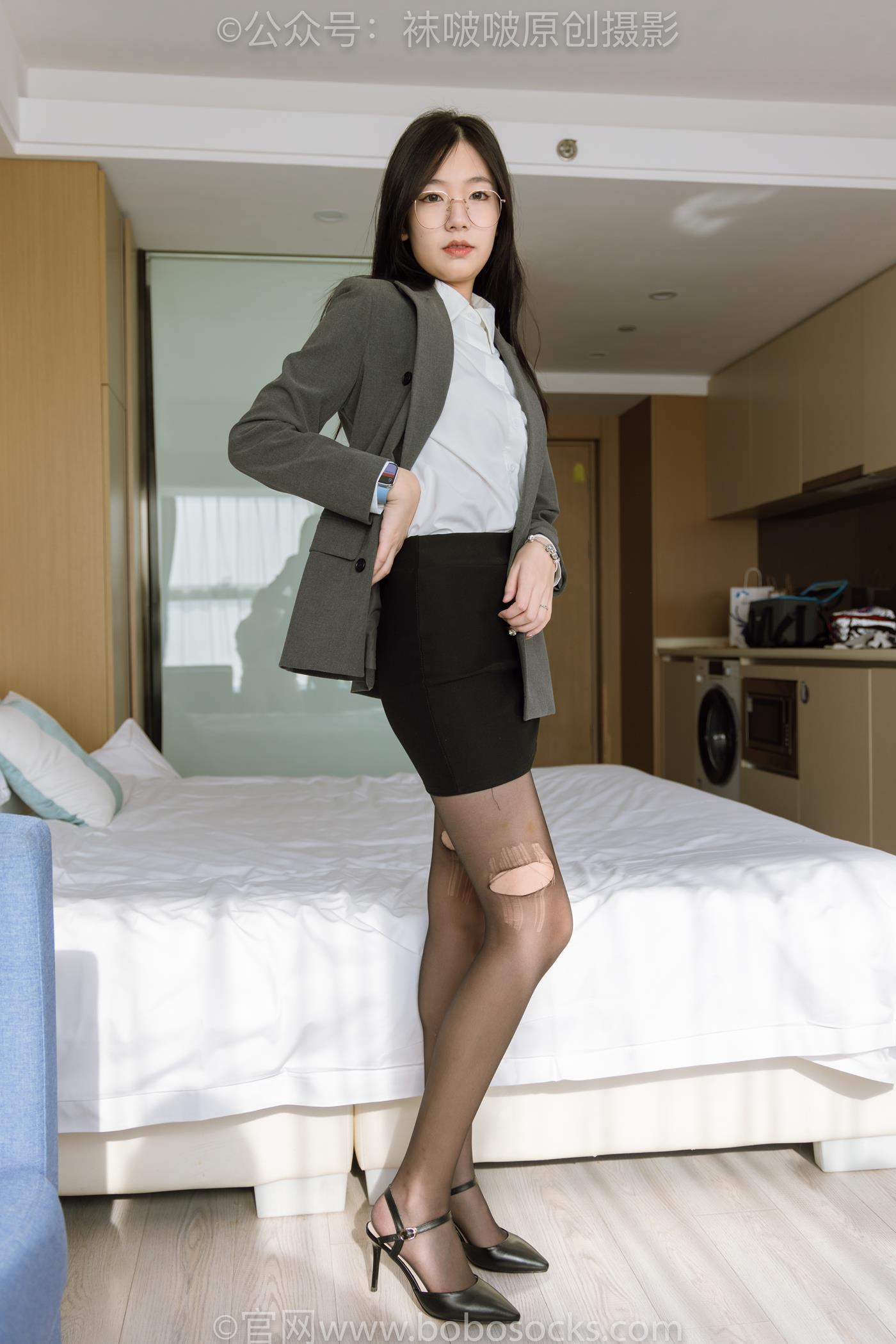 图片[18]-[BoBoSocks袜啵啵]NO.179 小甜豆-OL制服、高跟鞋、黑丝、撕丝袜剧情[140P] – 速更版-美库