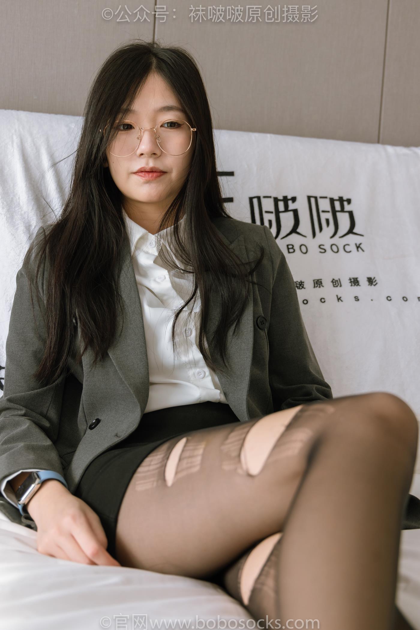 图片[40]-[BoBoSocks袜啵啵]NO.179 小甜豆-OL制服、高跟鞋、黑丝、撕丝袜剧情[140P] – 速更版-美库