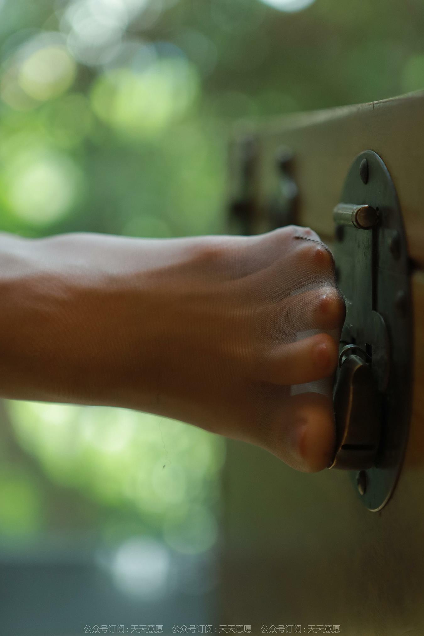 图片[13]-[IESS异思趣向] 耽丝 221025团团 [87P] – 速更版-美库