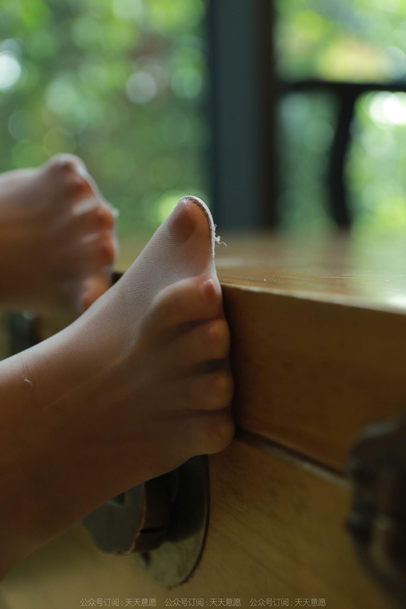 图片[18]-[IESS异思趣向] 耽丝 221025团团 [87P] – 速更版-美库