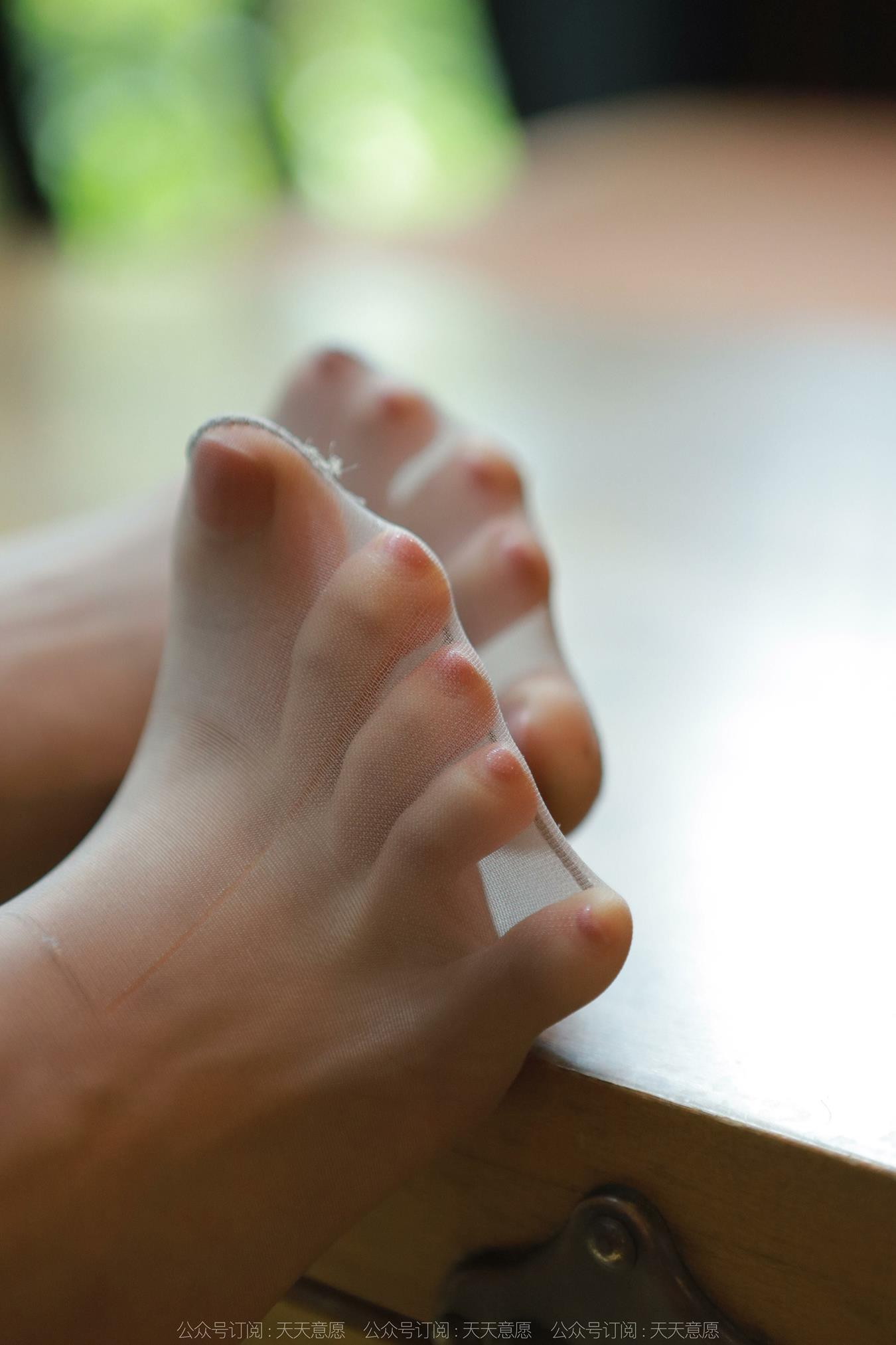 图片[22]-[IESS异思趣向] 耽丝 221025团团 [87P] – 速更版-美库