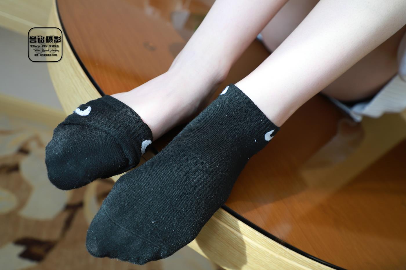 图片[46]-[誉铭传媒]袜足摄影 2023年《微信客户群第一套作品》[90P] – 速更版-美库