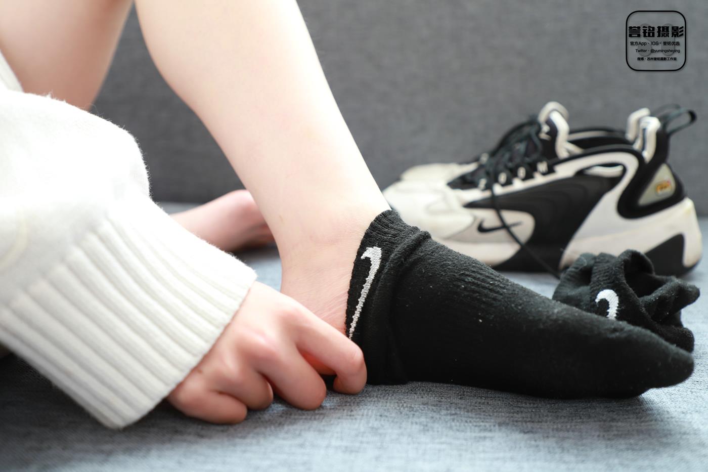 图片[58]-[誉铭传媒]袜足摄影 2023年《微信客户群第一套作品》[90P] – 速更版-美库