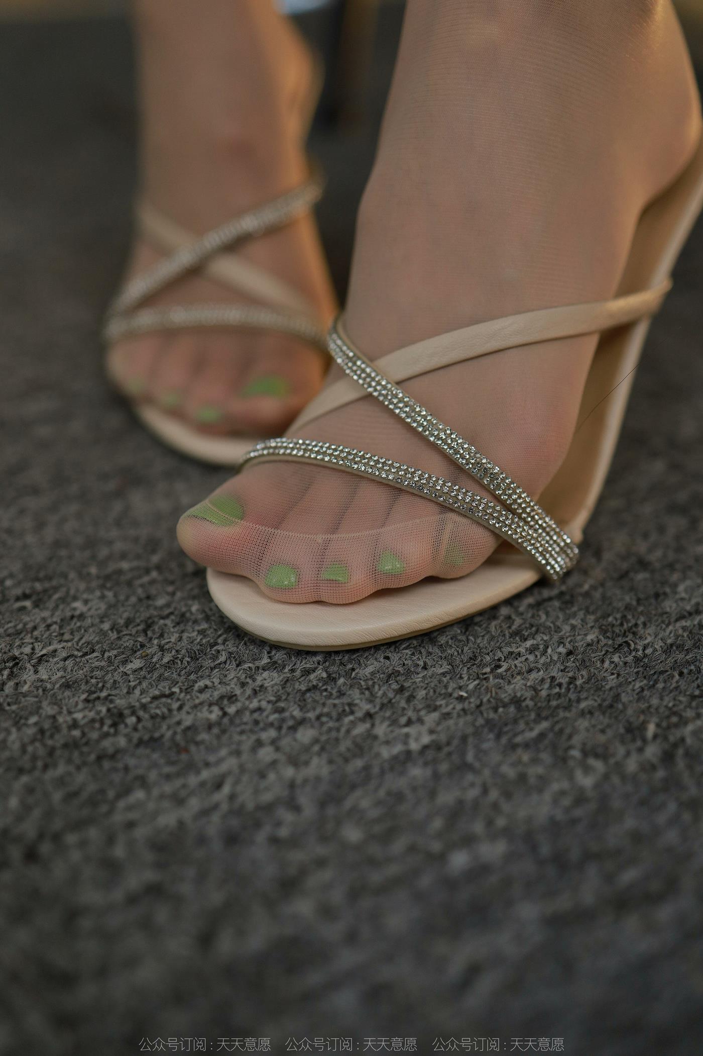 图片[49]-[IESS异思趣向] 2022.08.12 丝享家1175：团团《甜辣女孩》[86P] – 速更版-美库