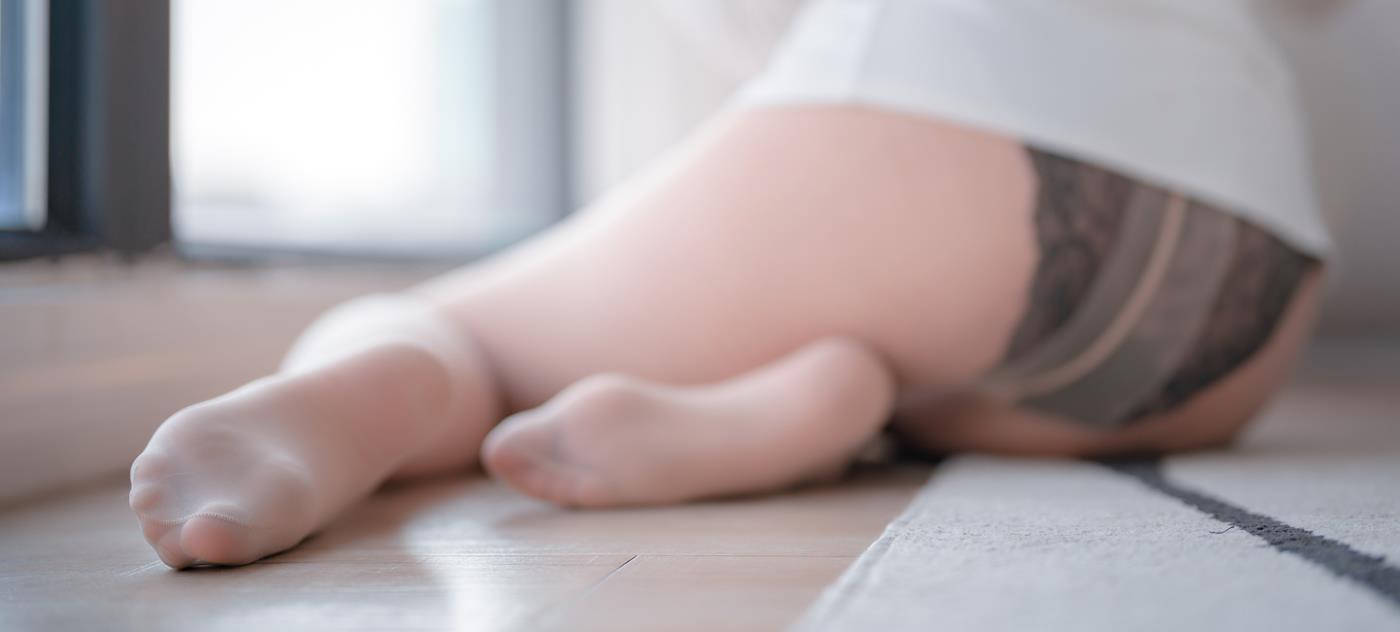 图片[24]-网紅Coser@轩萧学姐  吉他妹妹肉丝套 [55P] – 速更版-美库