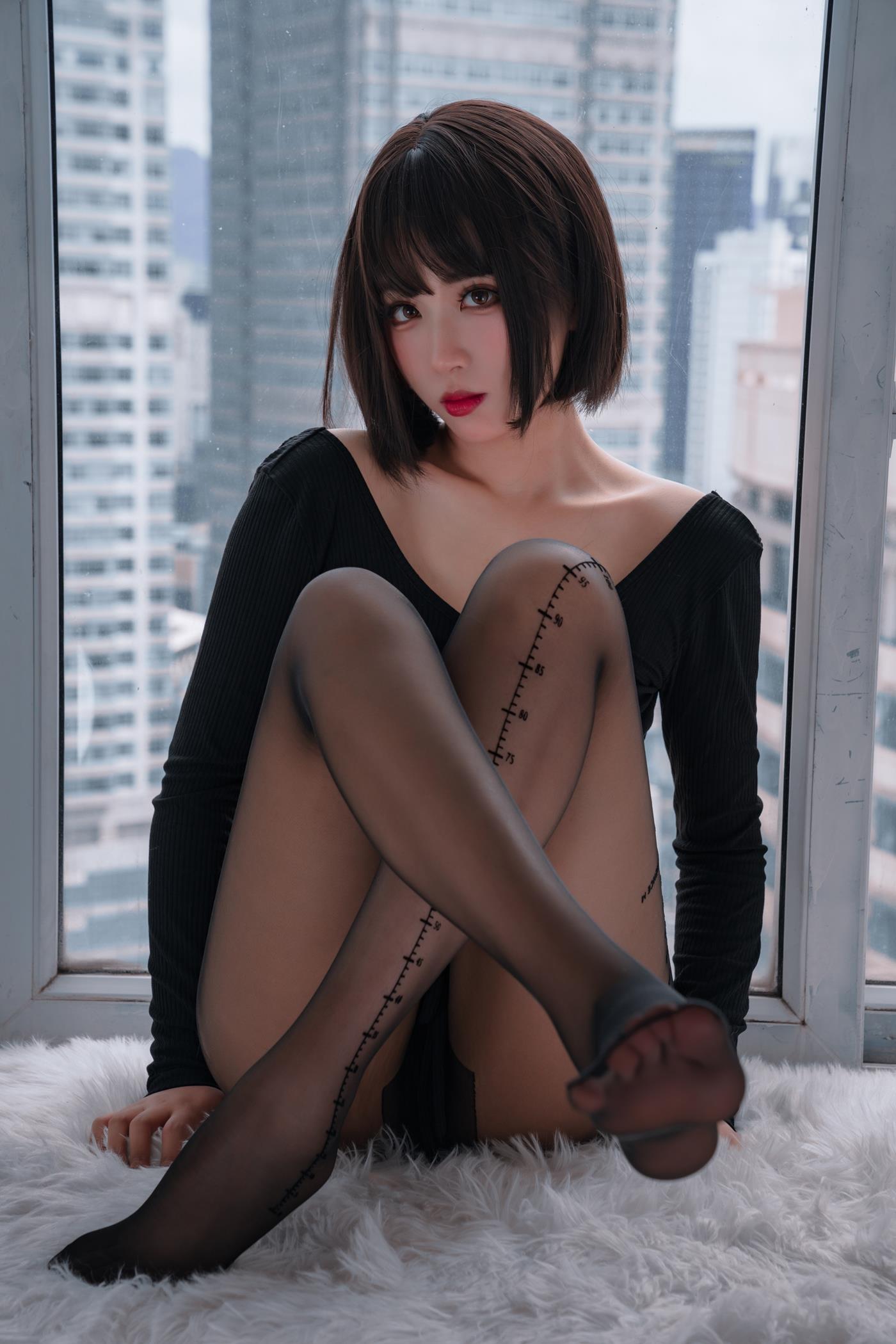 图片[16]-网紅Coser@轩萧学姐  量个腰围 [32P] – 速更版-美库