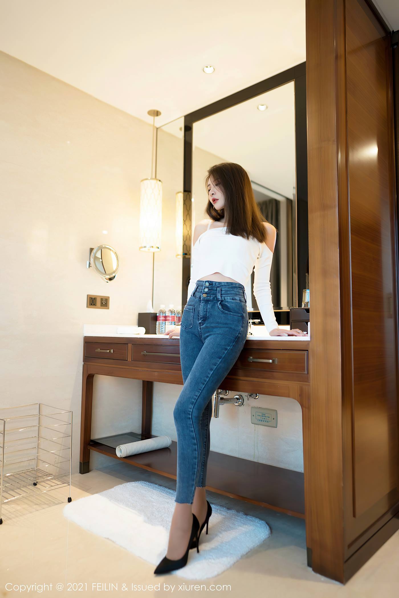 图片[39]-[Feilin嗲囡囡]2021.05.13 VOL.389 Emily顾奈奈[41+1P] – 速更版-美库