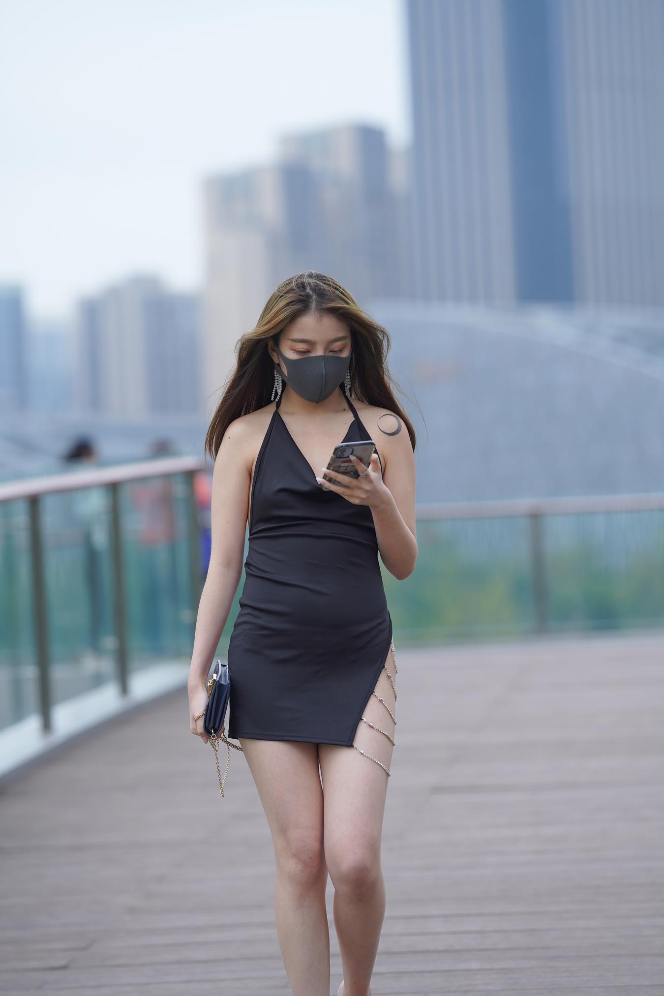 图片[22]-唯美街拍 NO.1107  黑色裙性感美女 （4）[84P] – 速更版-美库