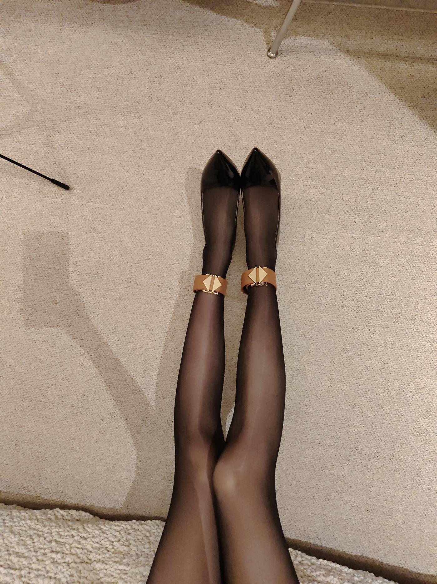 图片[49]-许岚(叁月life)  束缚黑丝 [61P] – 速更版-美库