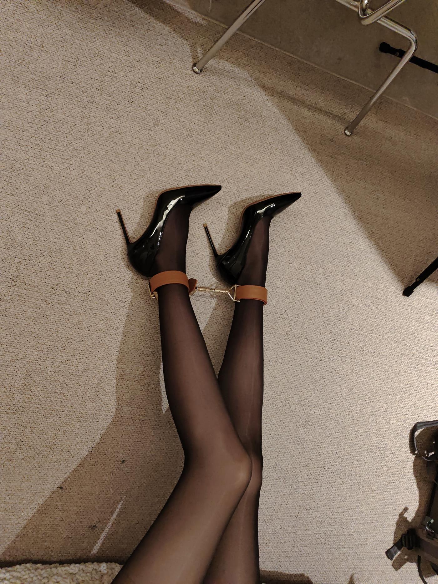 图片[52]-许岚(叁月life)  束缚黑丝 [61P] – 速更版-美库