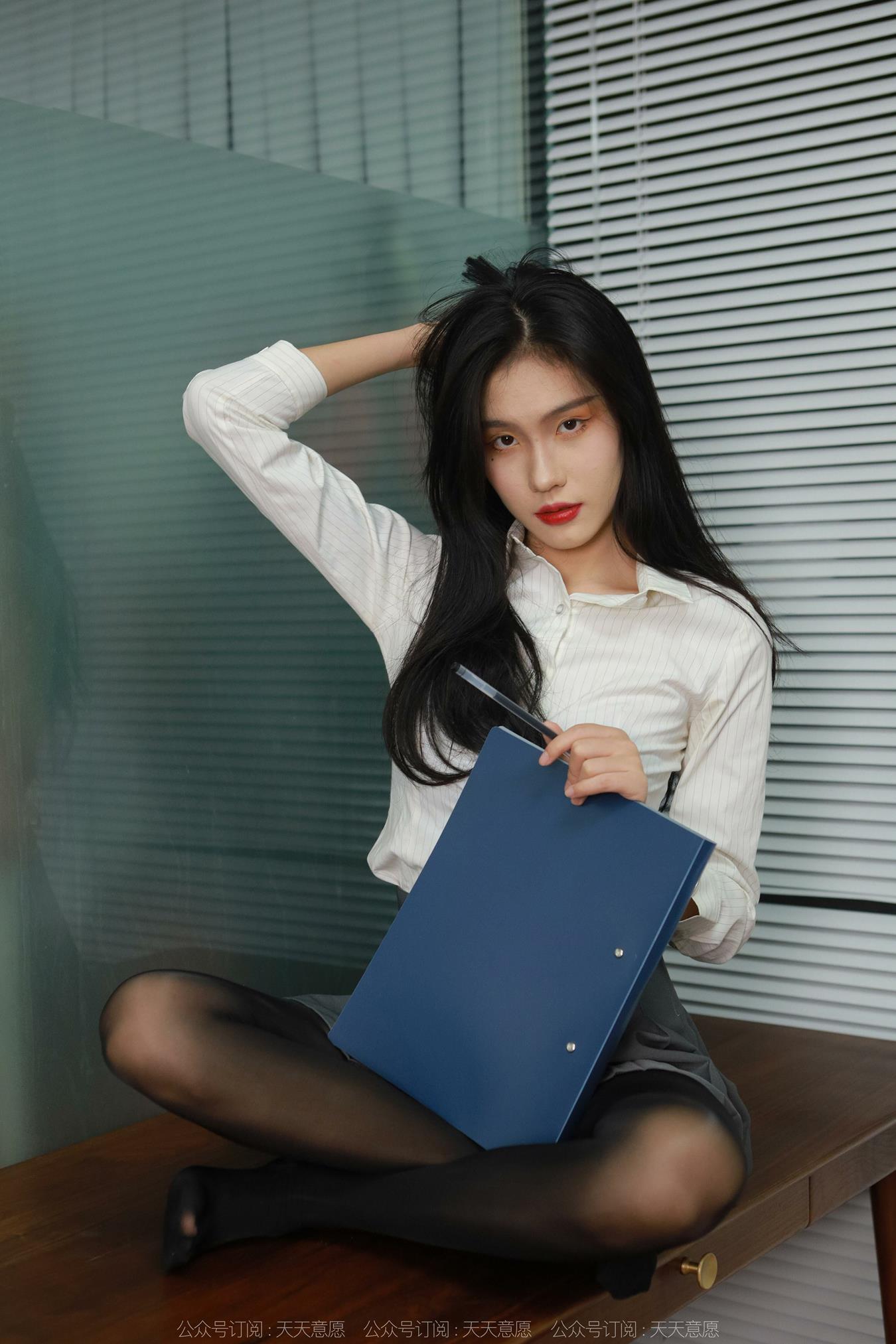 图片[26]-[IESS异思趣向] 耽丝 221027胆胆 [95P] – 速更版-美库