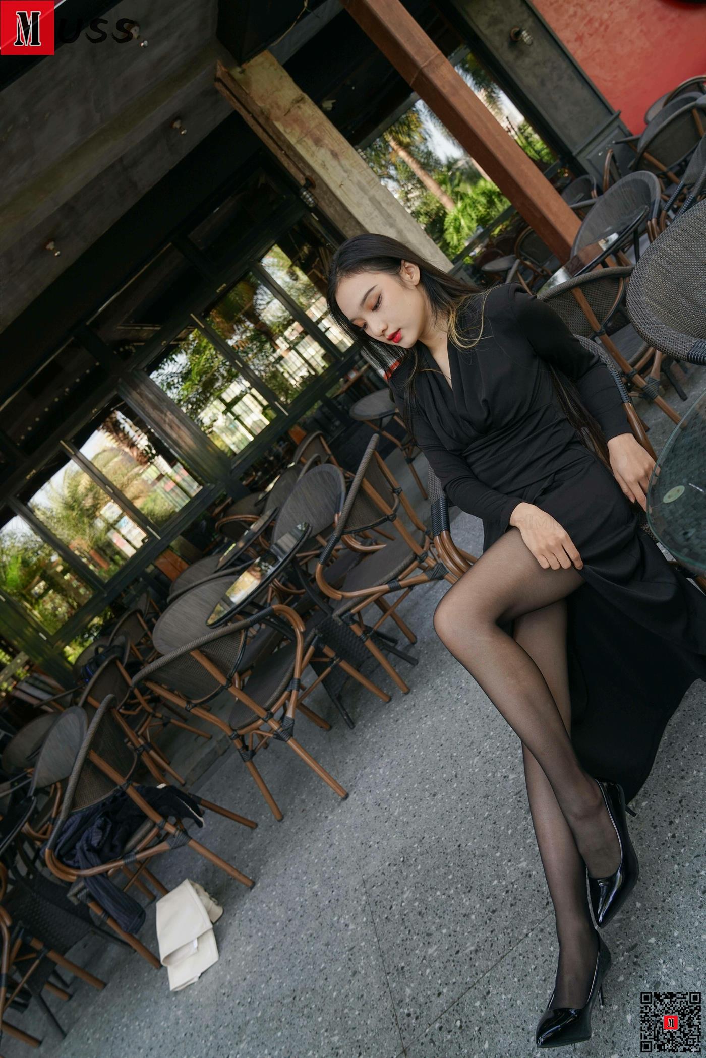 图片[42]-[MussGirl慕丝女郎]NO.407 户外黑丝竹椅A[68P] – 速更版-美库