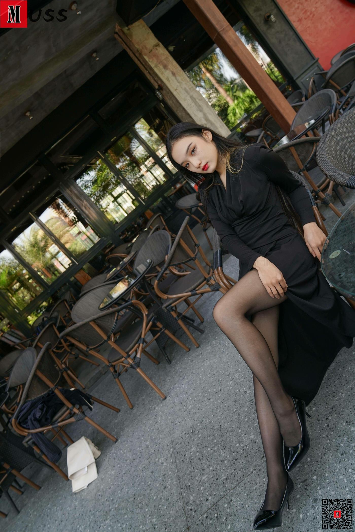 图片[44]-[MussGirl慕丝女郎]NO.407 户外黑丝竹椅A[68P] – 速更版-美库
