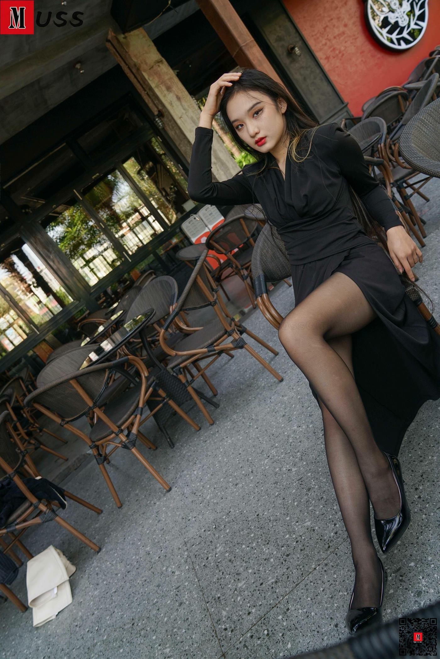 图片[47]-[MussGirl慕丝女郎]NO.407 户外黑丝竹椅A[68P] – 速更版-美库