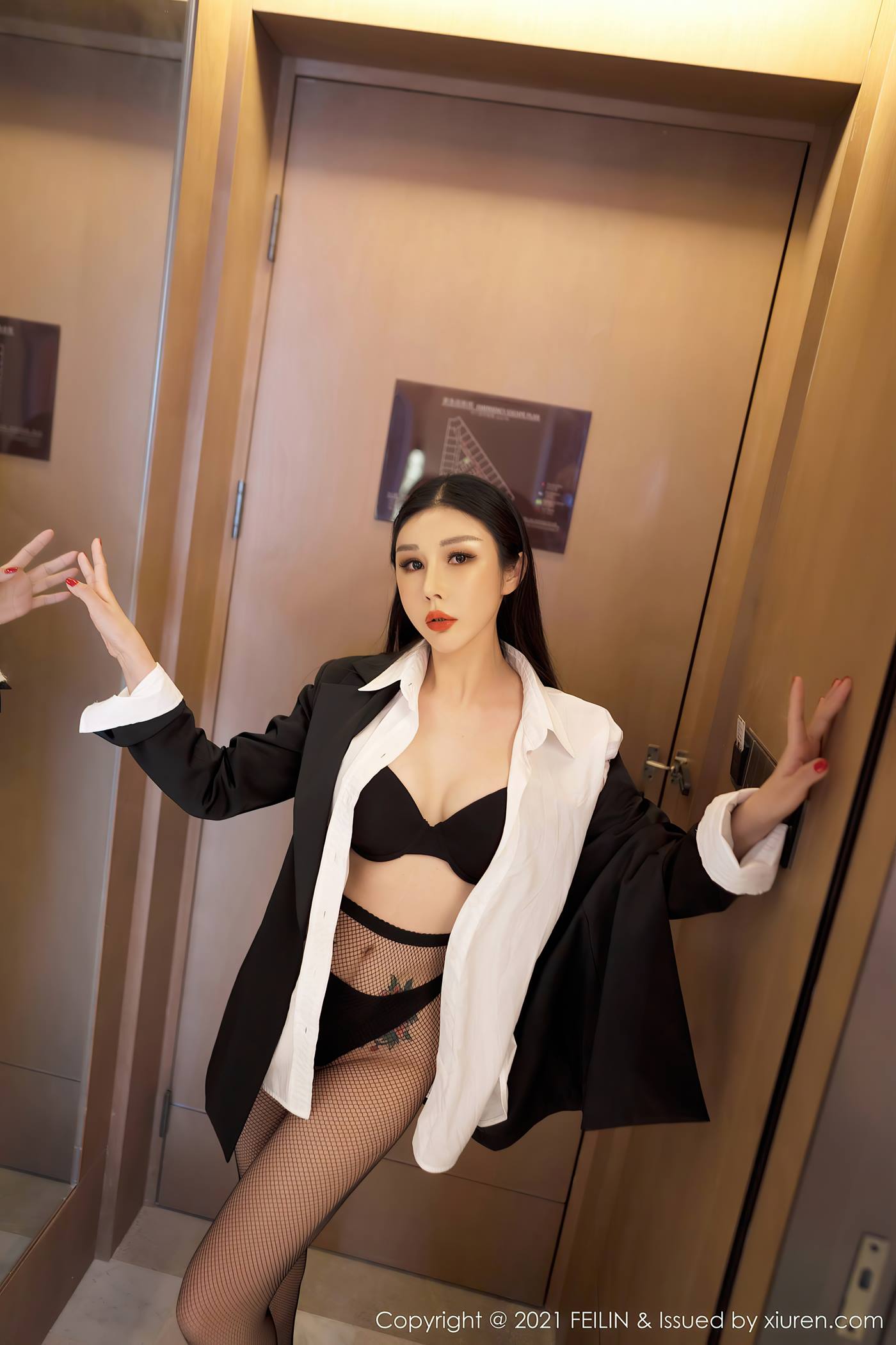 图片[24]-[Feilin嗲囡囡]2021.07.12 VOL.402 田冰冰[37+1P] – 速更版-美库