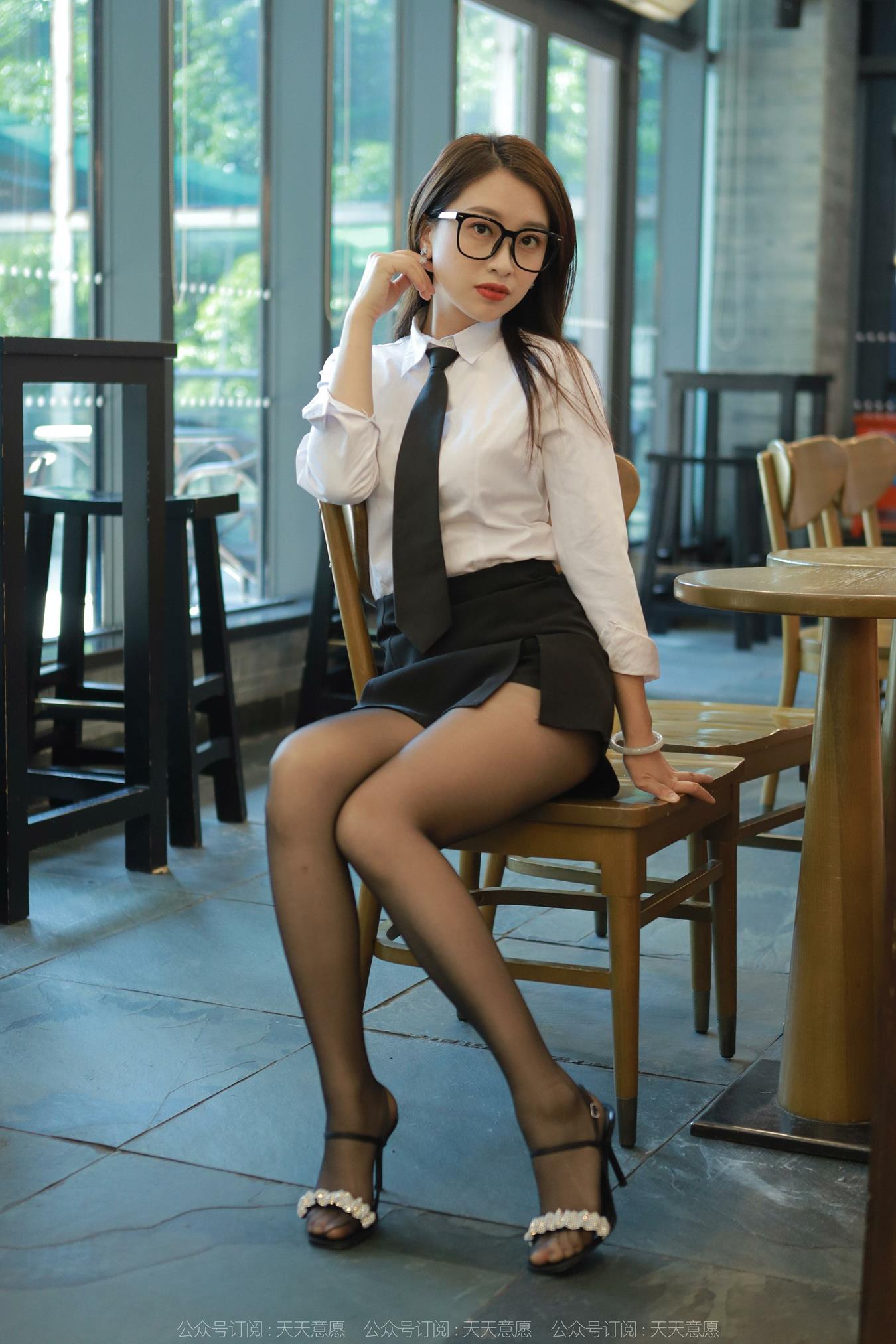 图片[29]-[IESS异思趣向] 耽丝 221028小婕 [87P] – 速更版-美库