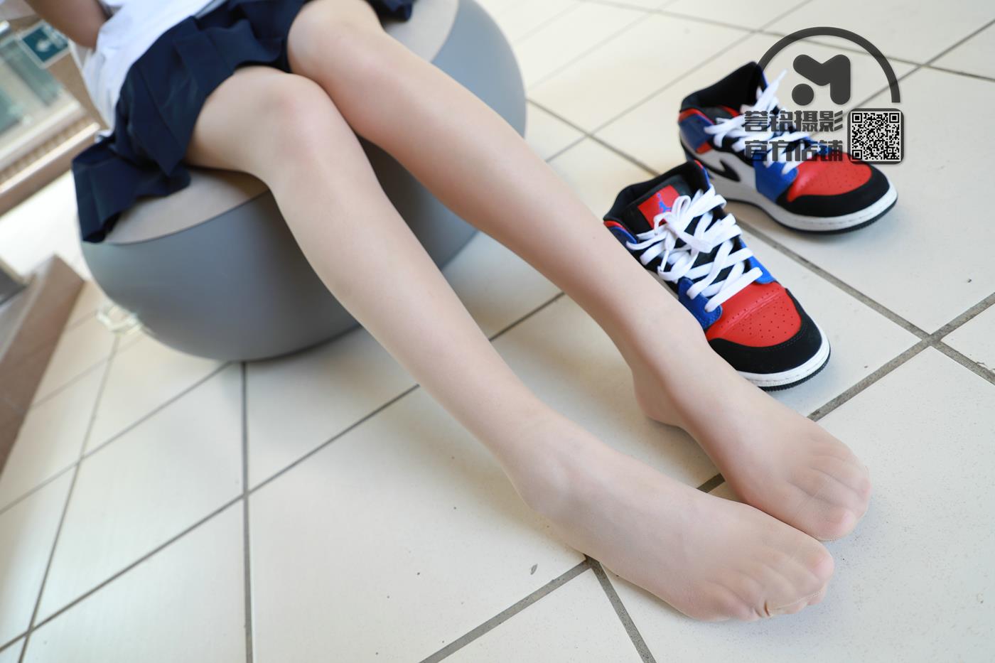 图片[41]-[誉铭传媒]袜足摄影 2020年 NO.044[80P] – 速更版-美库