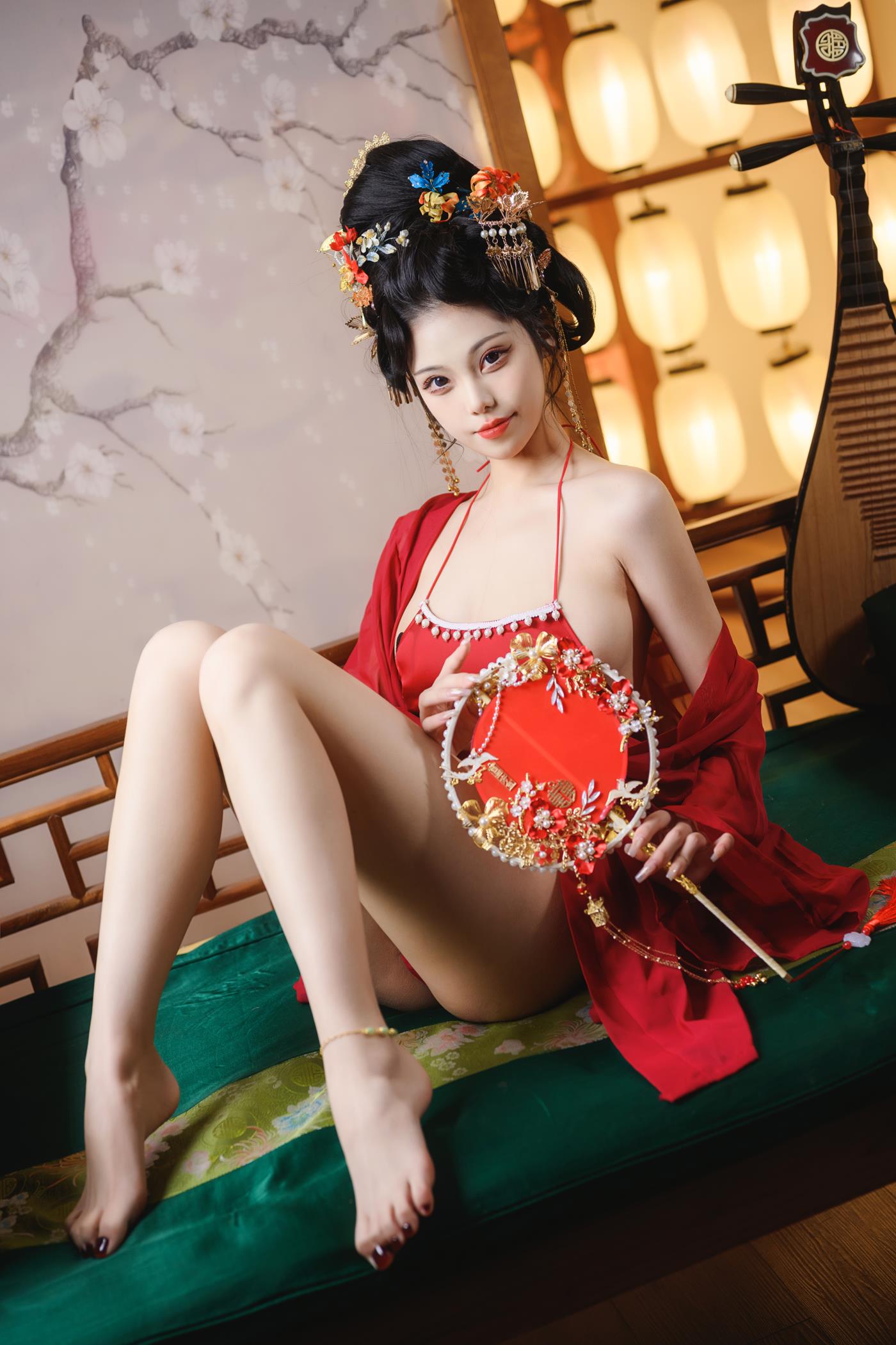 图片[11]-萌系小姐姐蜜汁猫裘  唐宫夜宴 [21P] – 速更版-美库