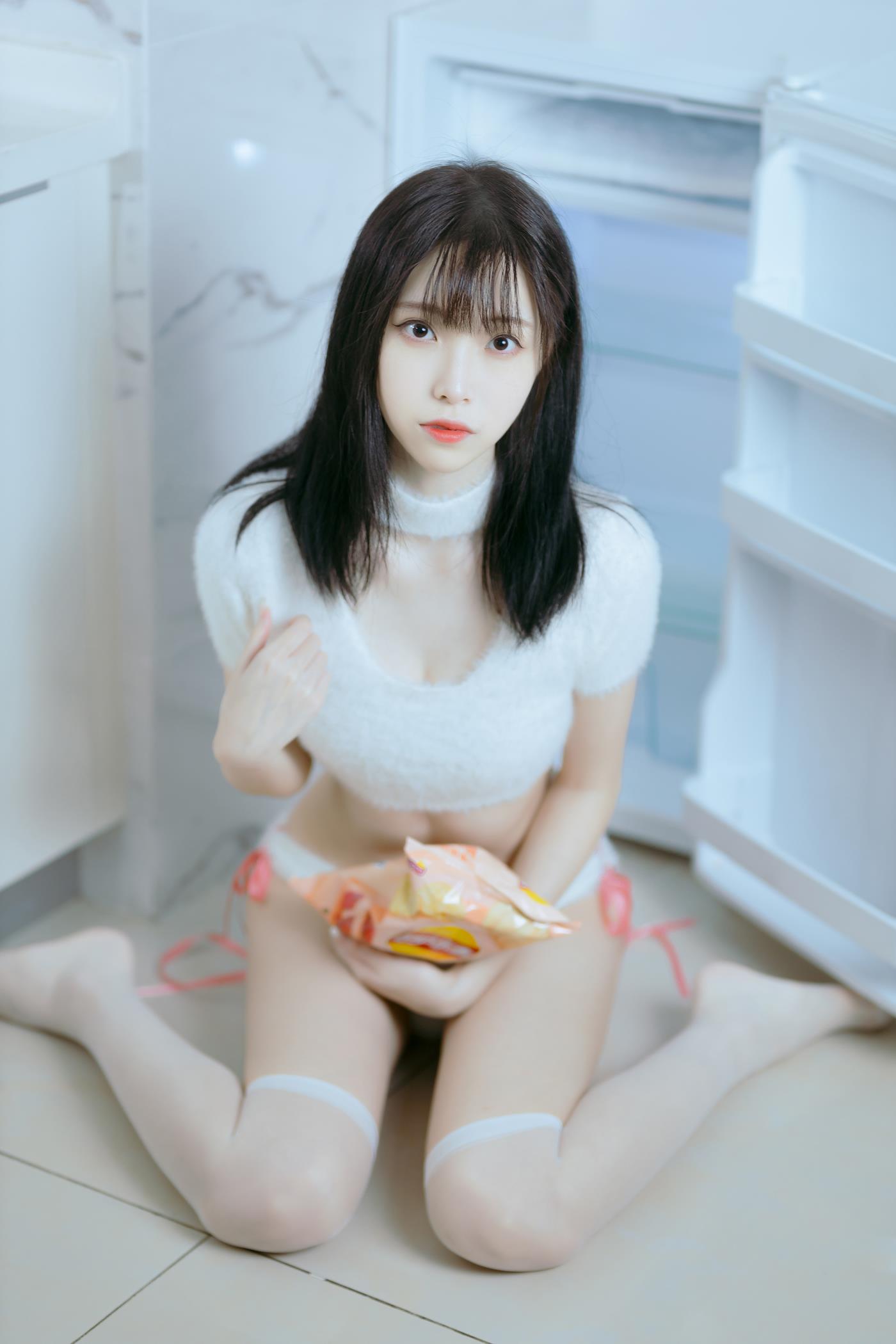 图片[14]-许岚(叁月life)  纯欲毛衣 [40P] – 速更版-美库