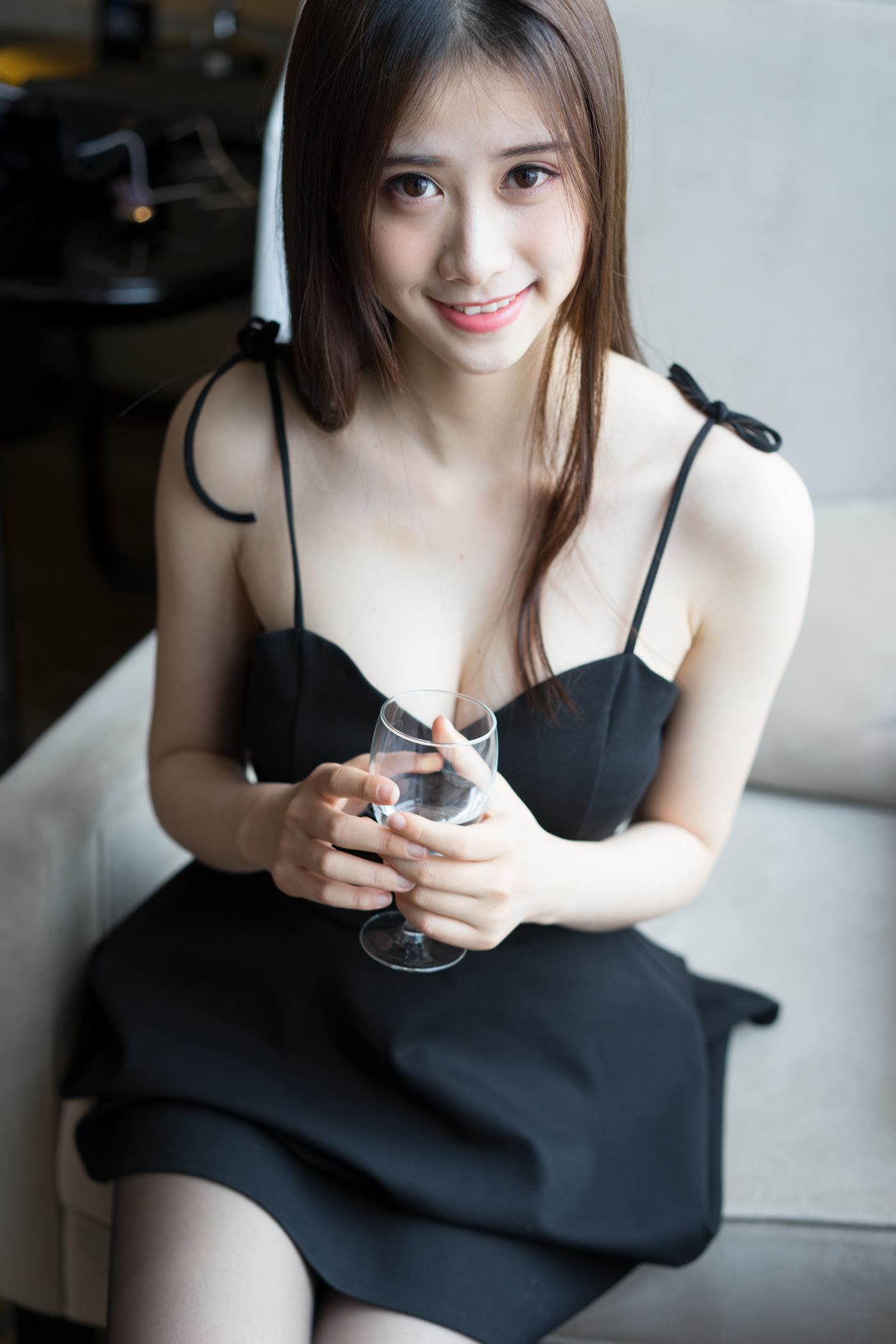 图片[38]-一只小仙若  黑丝女仆 [68P] – 速更版-美库