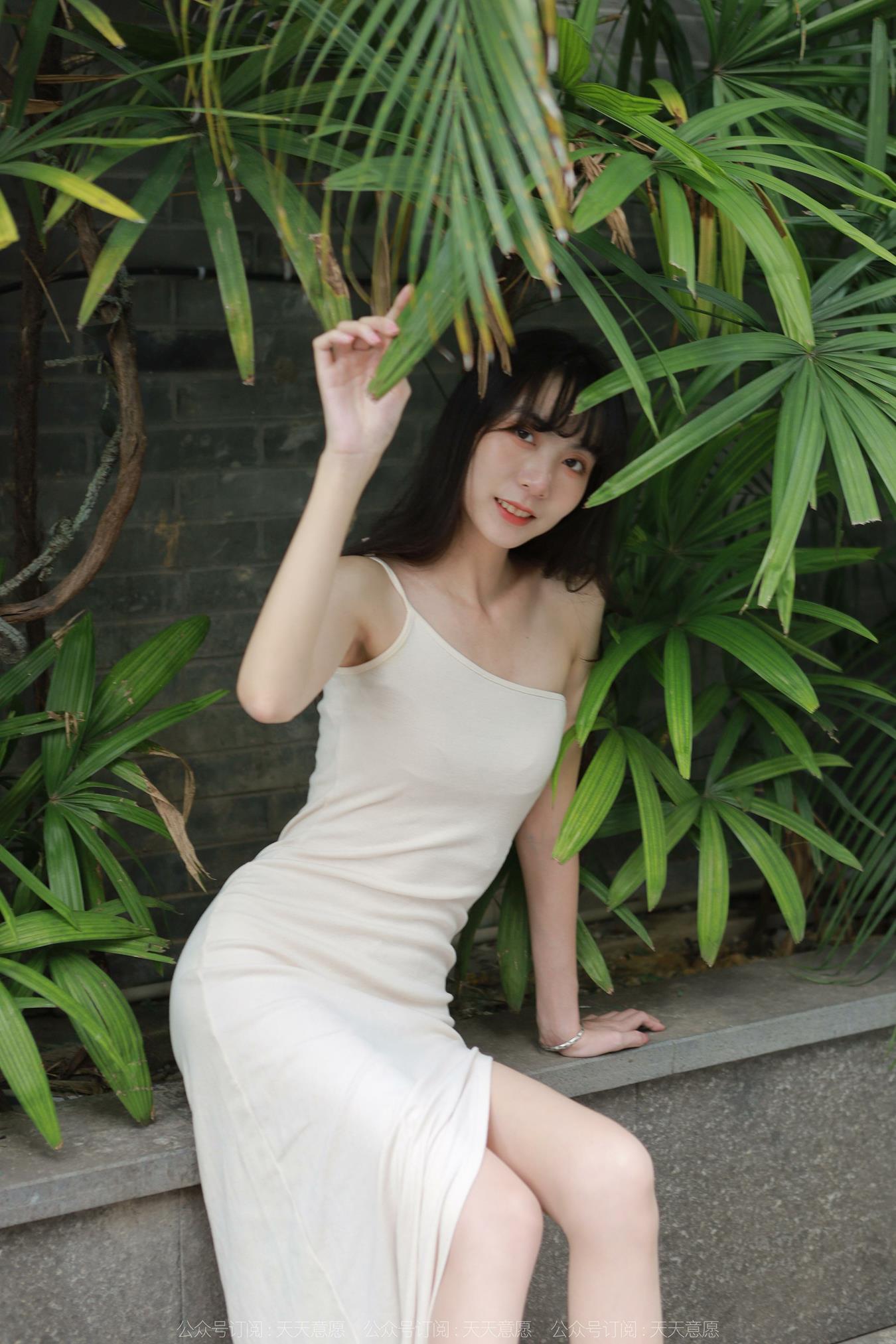 图片[43]-[IESS异思趣向] 耽丝  221101团团 [88P] – 速更版-美库