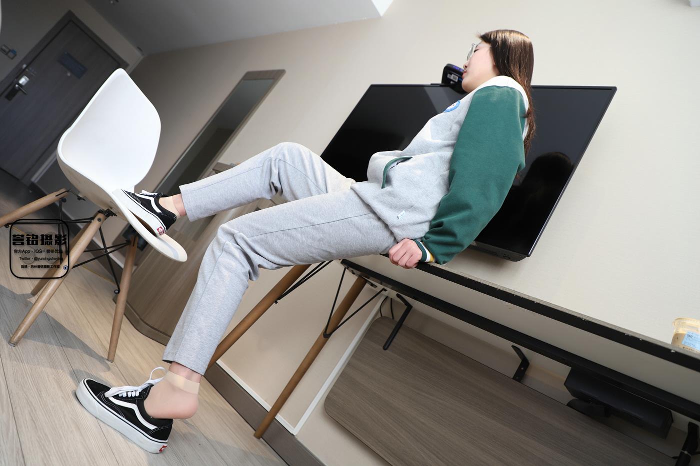 图片[21]-[誉铭传媒]袜足摄影 2023年《微信客户群第二套作品》[90P] – 速更版-美库