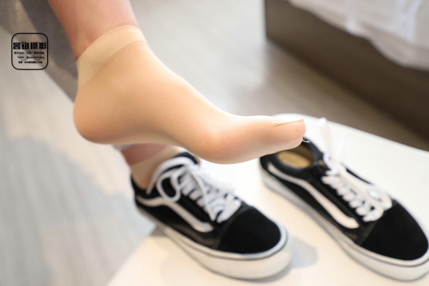 图片[27]-[誉铭传媒]袜足摄影 2023年《微信客户群第二套作品》[90P] – 速更版-美库