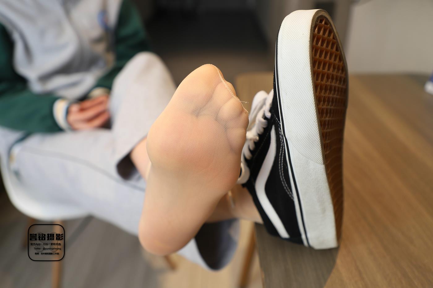 图片[31]-[誉铭传媒]袜足摄影 2023年《微信客户群第二套作品》[90P] – 速更版-美库