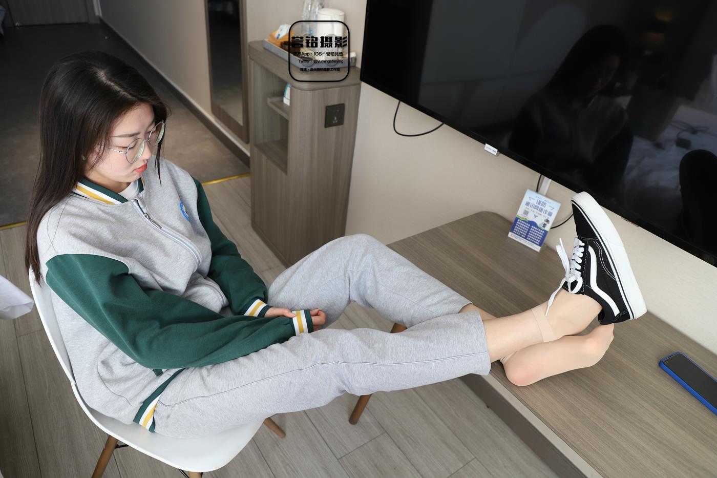 图片[39]-[誉铭传媒]袜足摄影 2023年《微信客户群第二套作品》[90P] – 速更版-美库