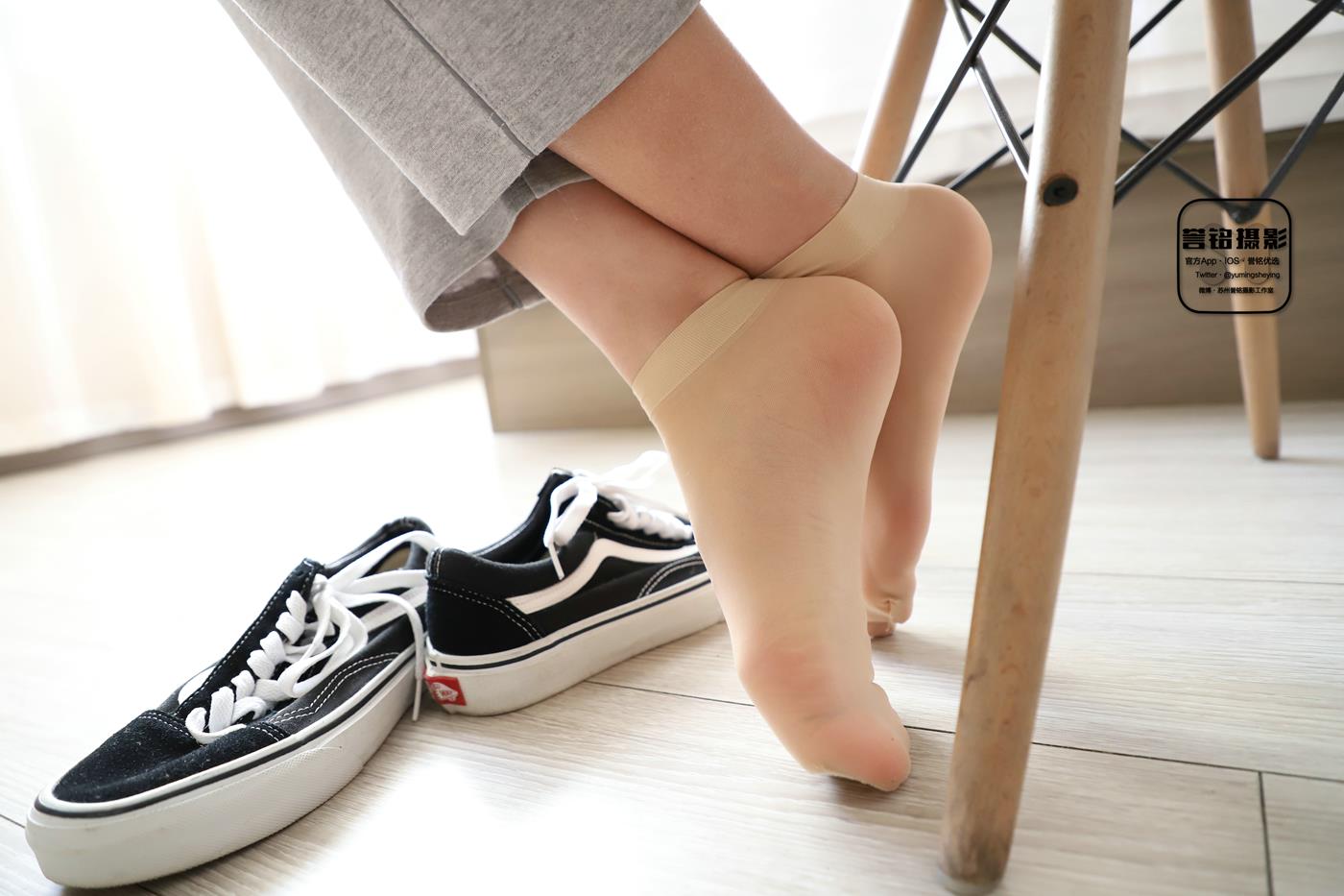 图片[47]-[誉铭传媒]袜足摄影 2023年《微信客户群第二套作品》[90P] – 速更版-美库